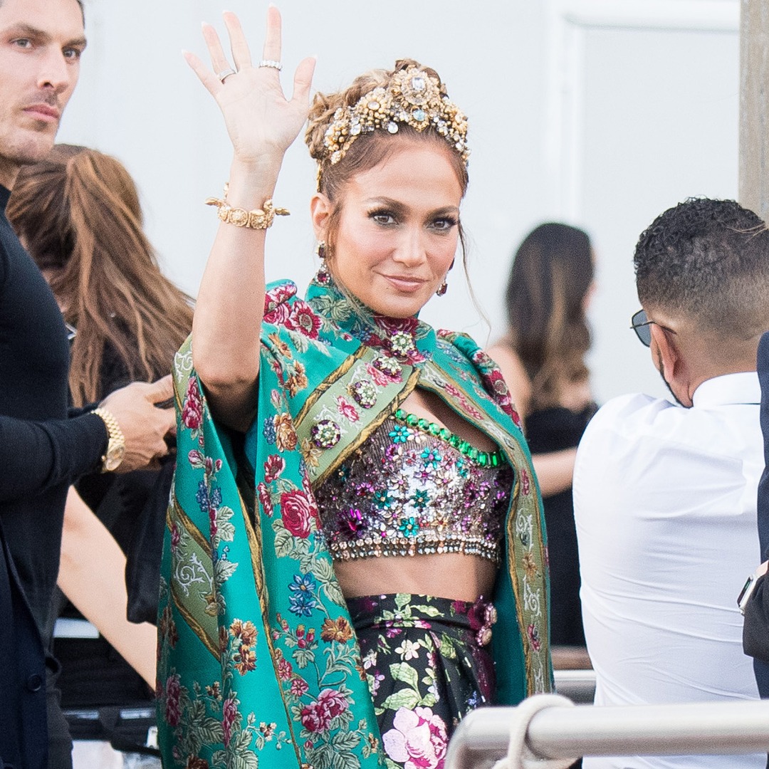 Jennifer Lopez, Saweetie, Normani and More Stars Shine in Must-See 2021 Venice Film Festival Looks - E! Online 1 Jennifer Lopez, Saweetie, Normani and More Stars Shine in Must-See 2021 Venice Film Festival Looks - E! Online
